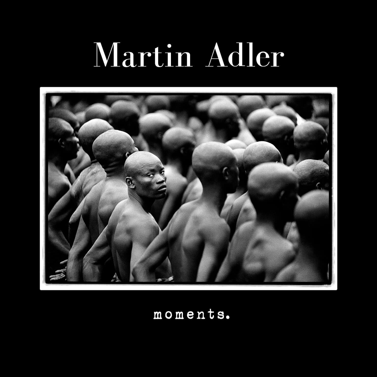 Martin Adler – Moments - Bokformgivning